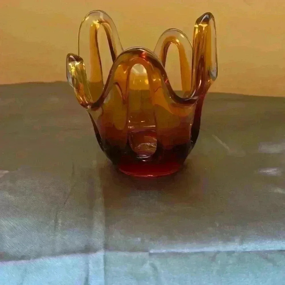 Amber  vase/trinket holder